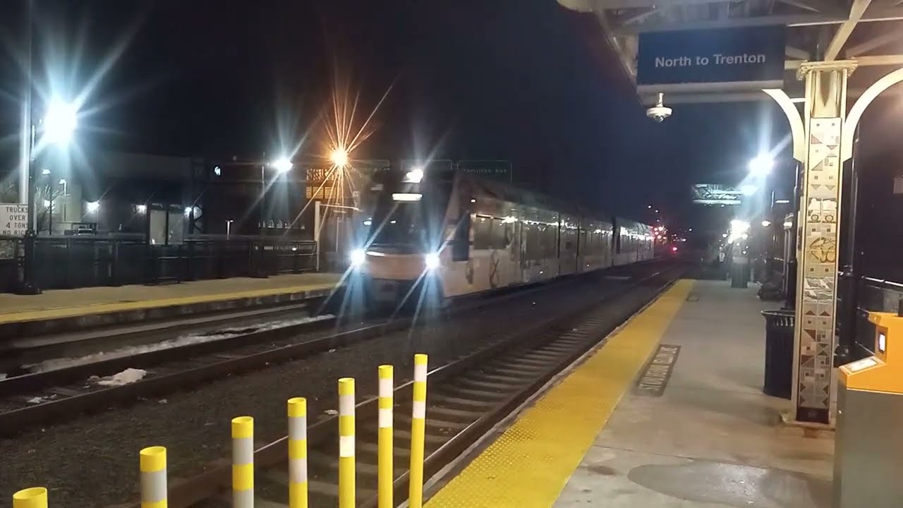 Evening NJ Transit River Line Trains at Hamilton Avenue