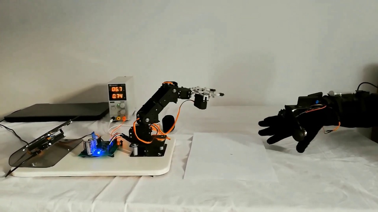 Master-Slave Robotic Arm