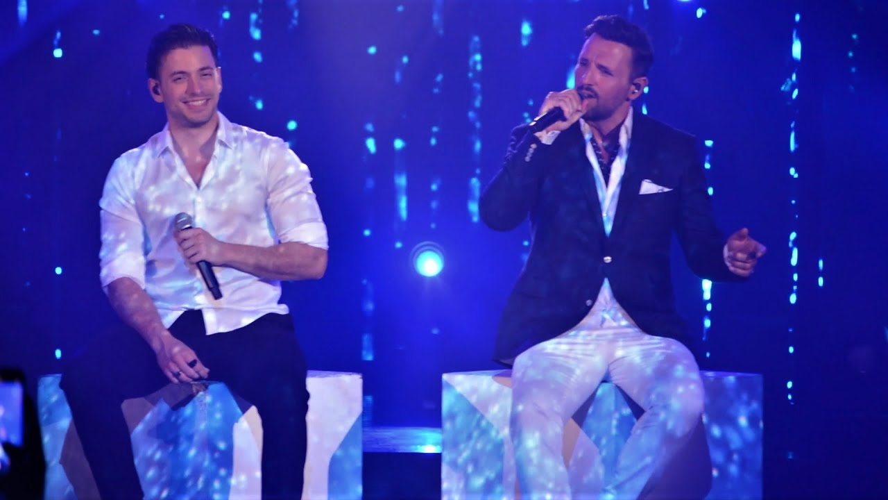 Nikos Vertis & Vangelis Kakouriotis - Η Λέξη Σ 'αγαπώ / Si on n'aime qu'une fois (ORAMA 06.08.2022)