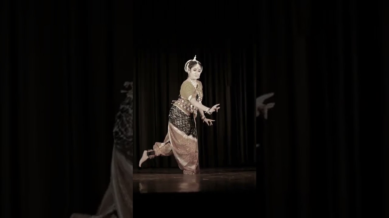 Srita Kamala kucha mandala.. Odissi Abhinaya by Debdatta Lahiri.