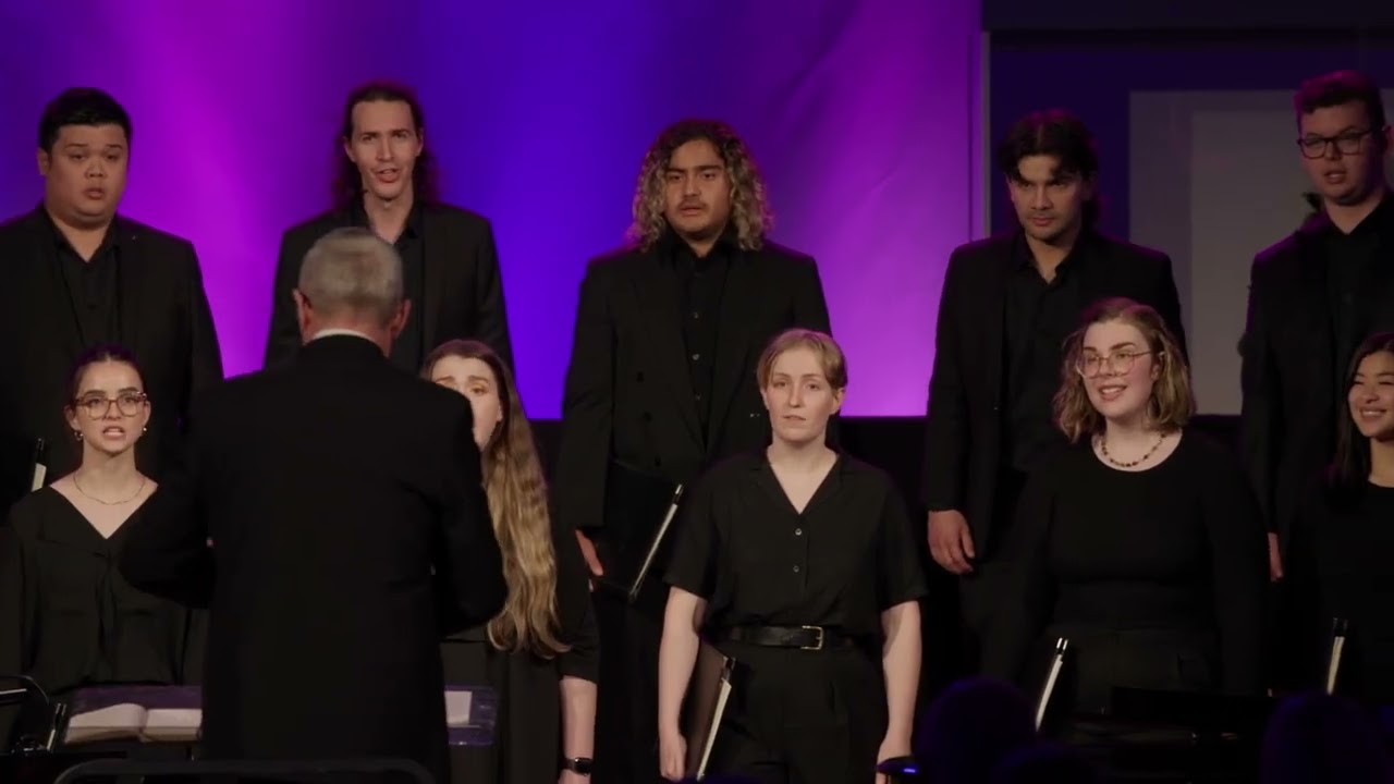 Voyces - Ballad of Green Broom from Five Flower Songs - Britten