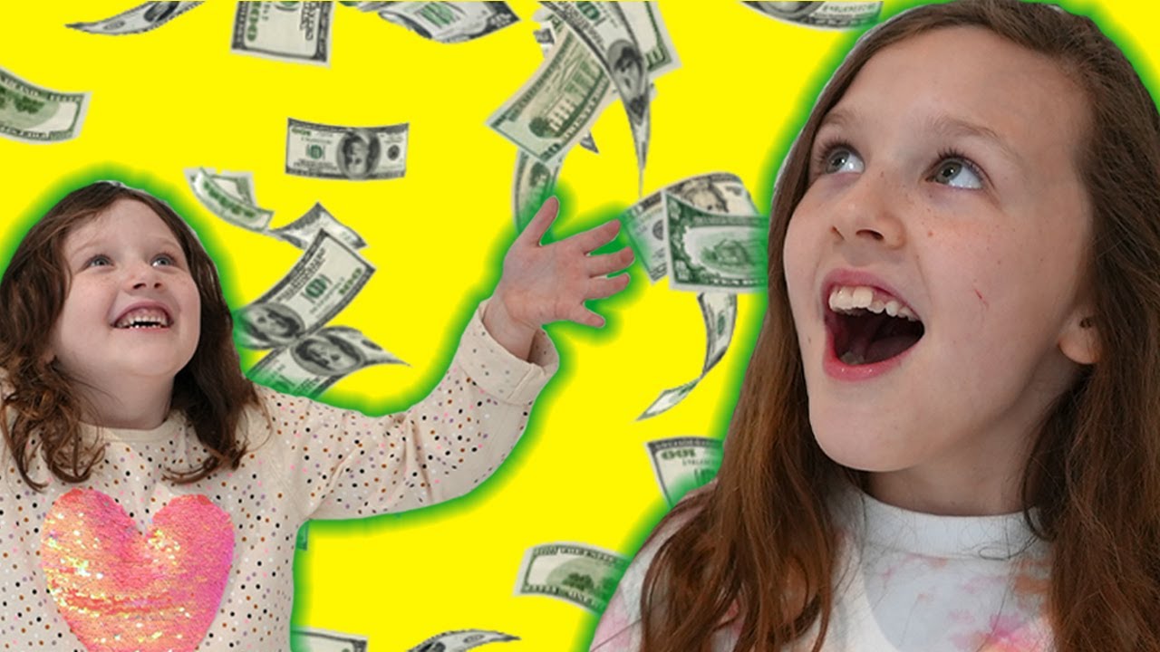 Ava Isla & Olivia trying to Win $100000 Robux to spend in Roblox Adopt Me! Fun Family 3 Challenge