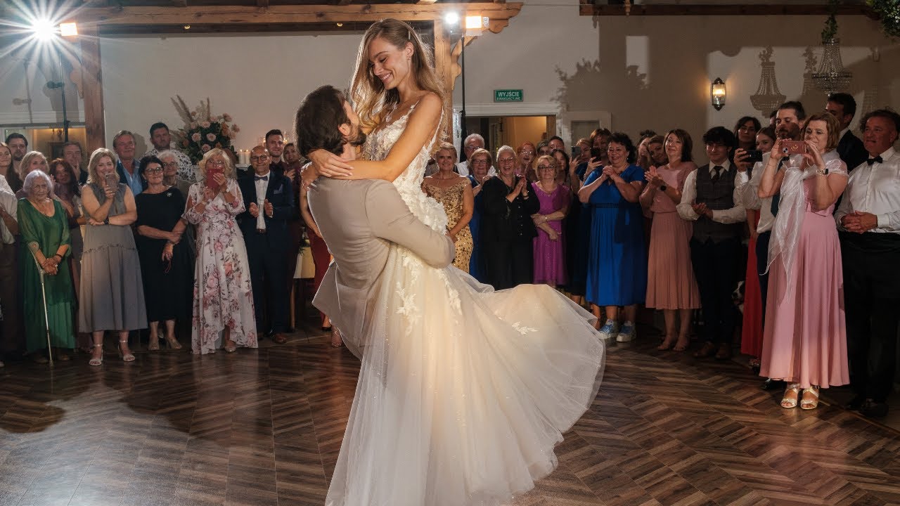 Kamil & Aleksandra 🧡 Unforgettable First Dance 💫 Dos Oruguitas | Wedding Dance ONLINE