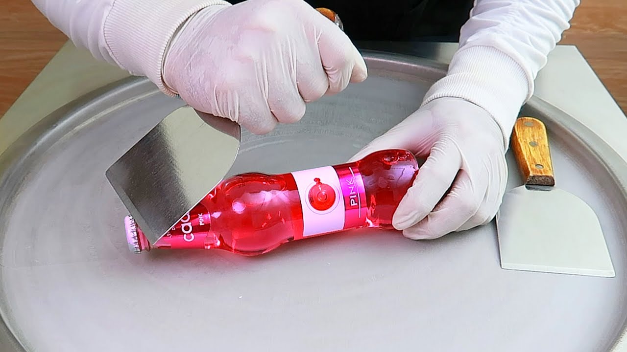 Pink Soda ice cream rolls street food - ايسكريم رول الزجاجة الوردية