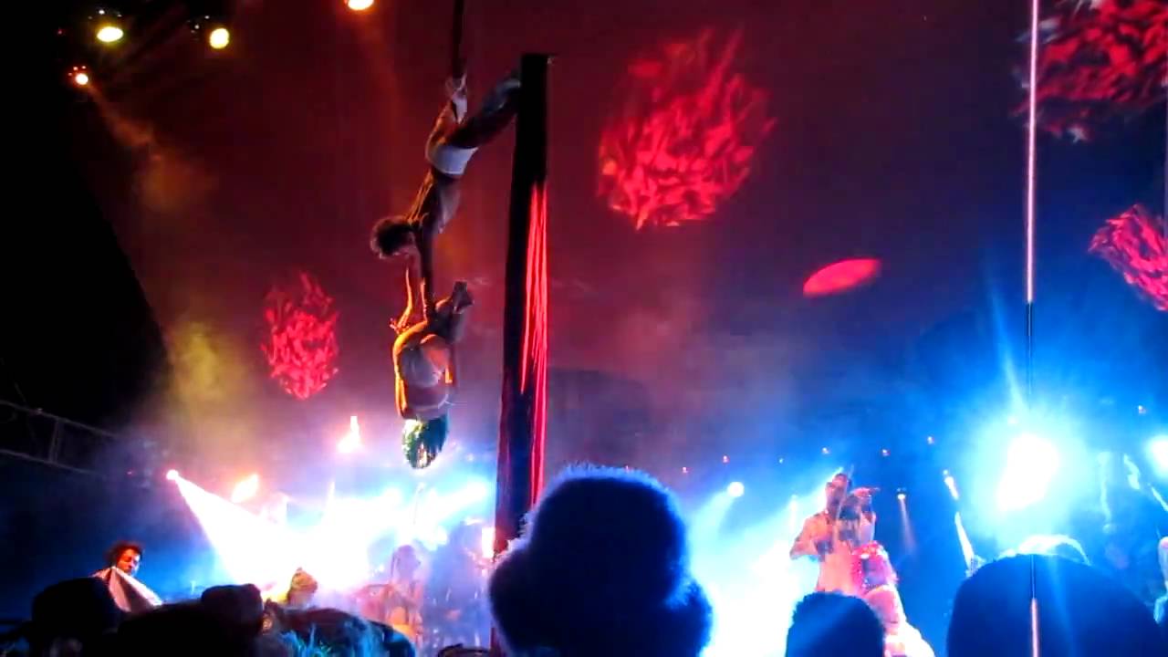 Aerialist Duo-The Lucent Dossier Experience @ LIGHTNING IN A BOTTLE 2010