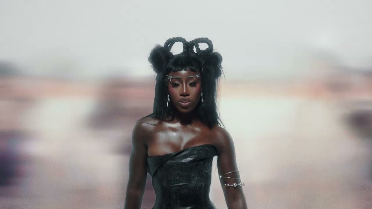 BREE RUNWAY - JUST LIKE THAT