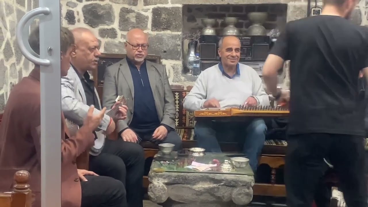 Dört Ayaklı Minare Çay Evi, Suriçi, Diyarbakır