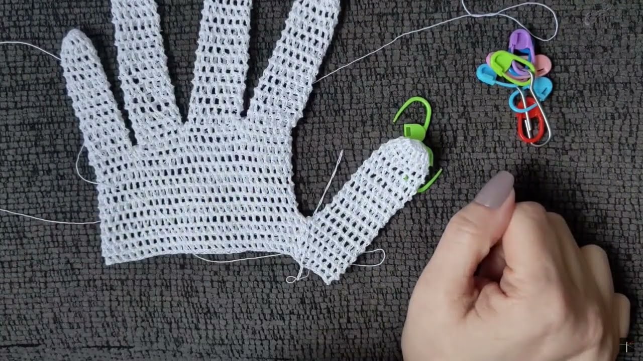 Parts 3 & 4 Recreating a Classic: Crochet Tutorial for 1951 Butterfly Gloves | Vintage Crochet