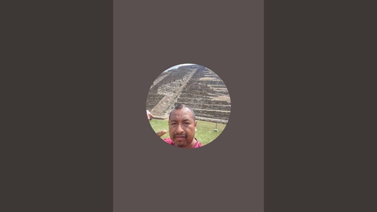 El totolito jarocho. está en vivo, calentando la cena en el mamalon