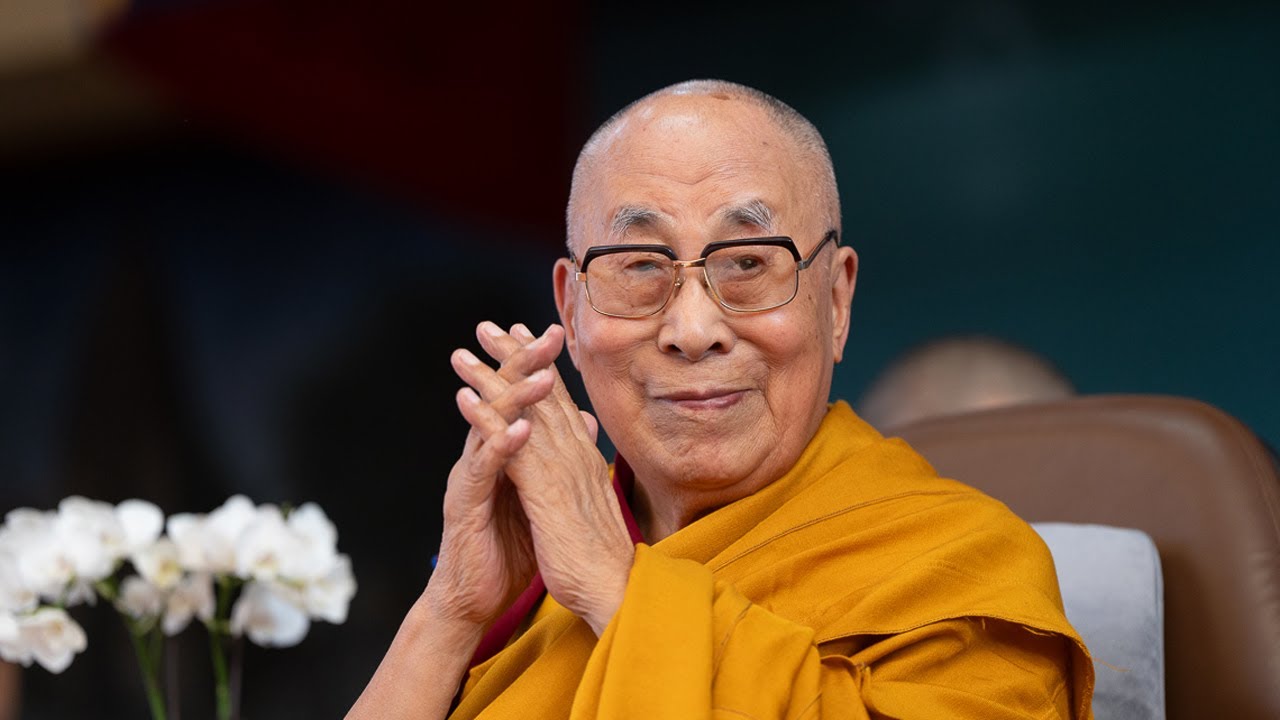 Gratitude Program Offered to His Holiness the Dalai Lama