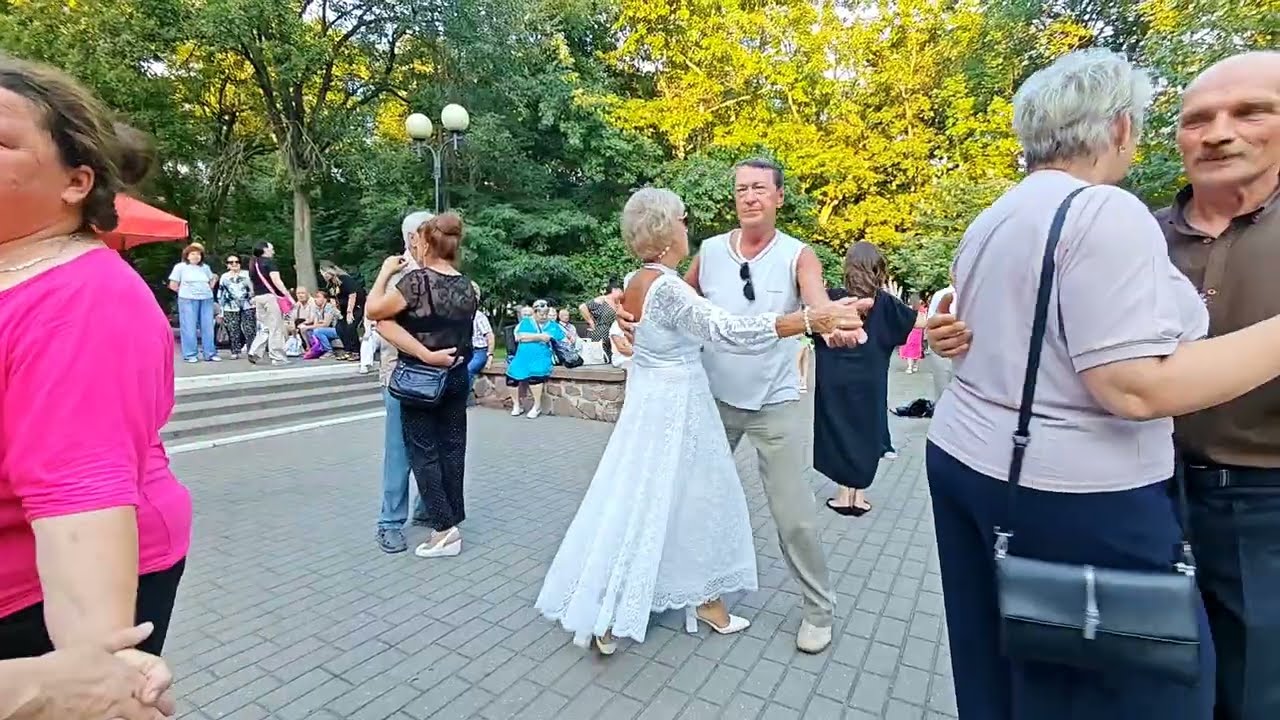 2.08.25г... 