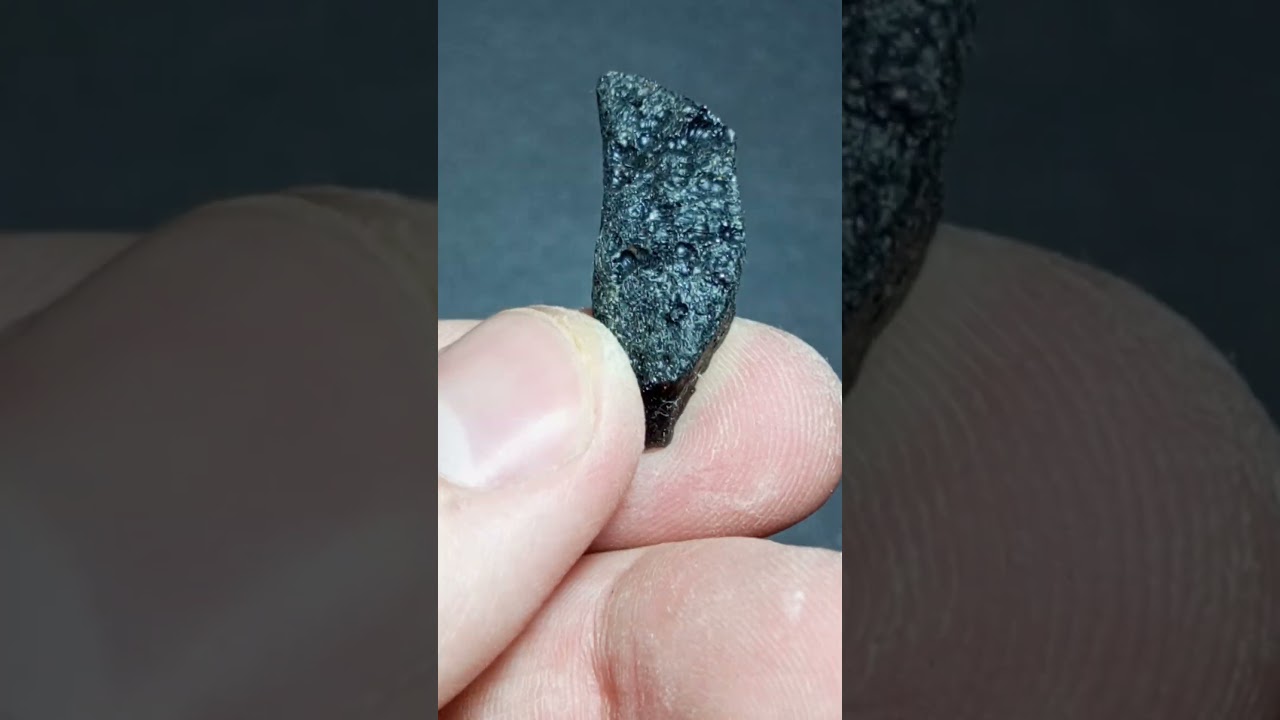 Тектит индошинит #китай #china #gemstone