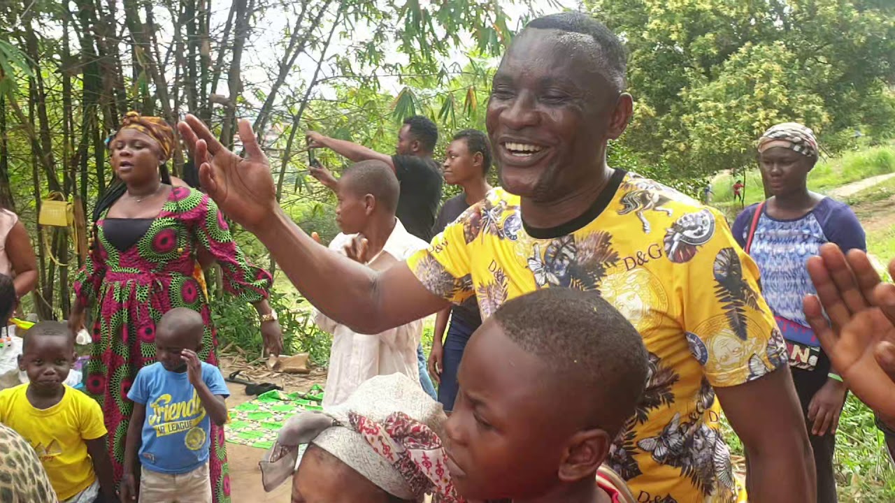 Votre précieux frère Charles mutala en visite chez apôtre Émile banza