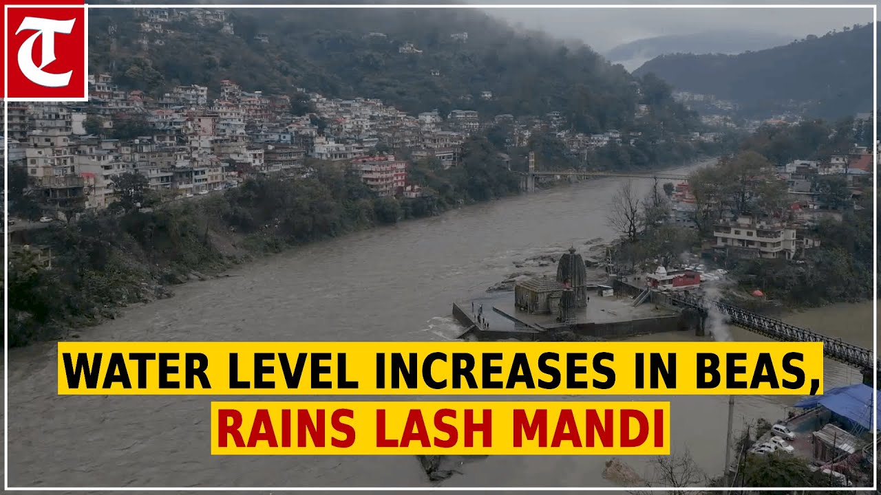 Himachal Pradesh's Mandi witnesses rainfall as low-hanging clouds hover over city