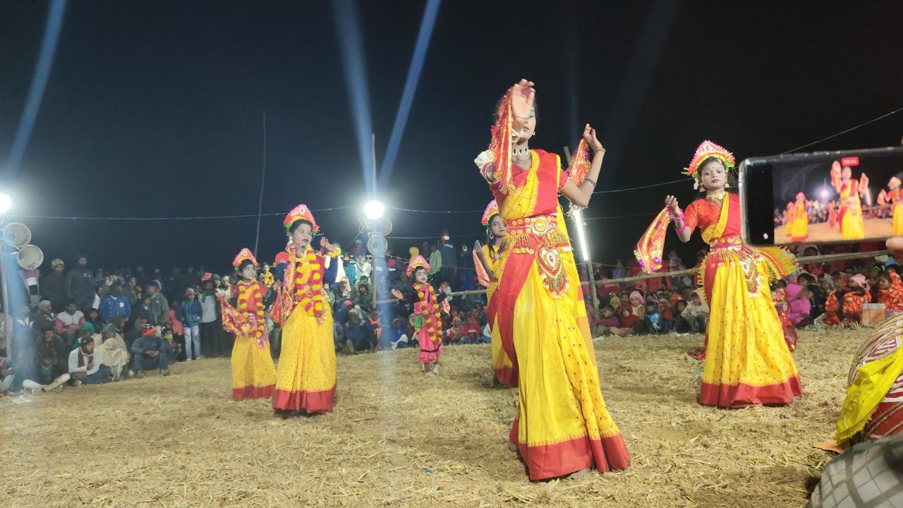 সখি ছৌ নাচ পুরুলিয়া জেলার অন্তর্গত মহিলা ছৌ সখি ছৌ নাচ ২০২৬#trendingvideo #satyajeet mahato