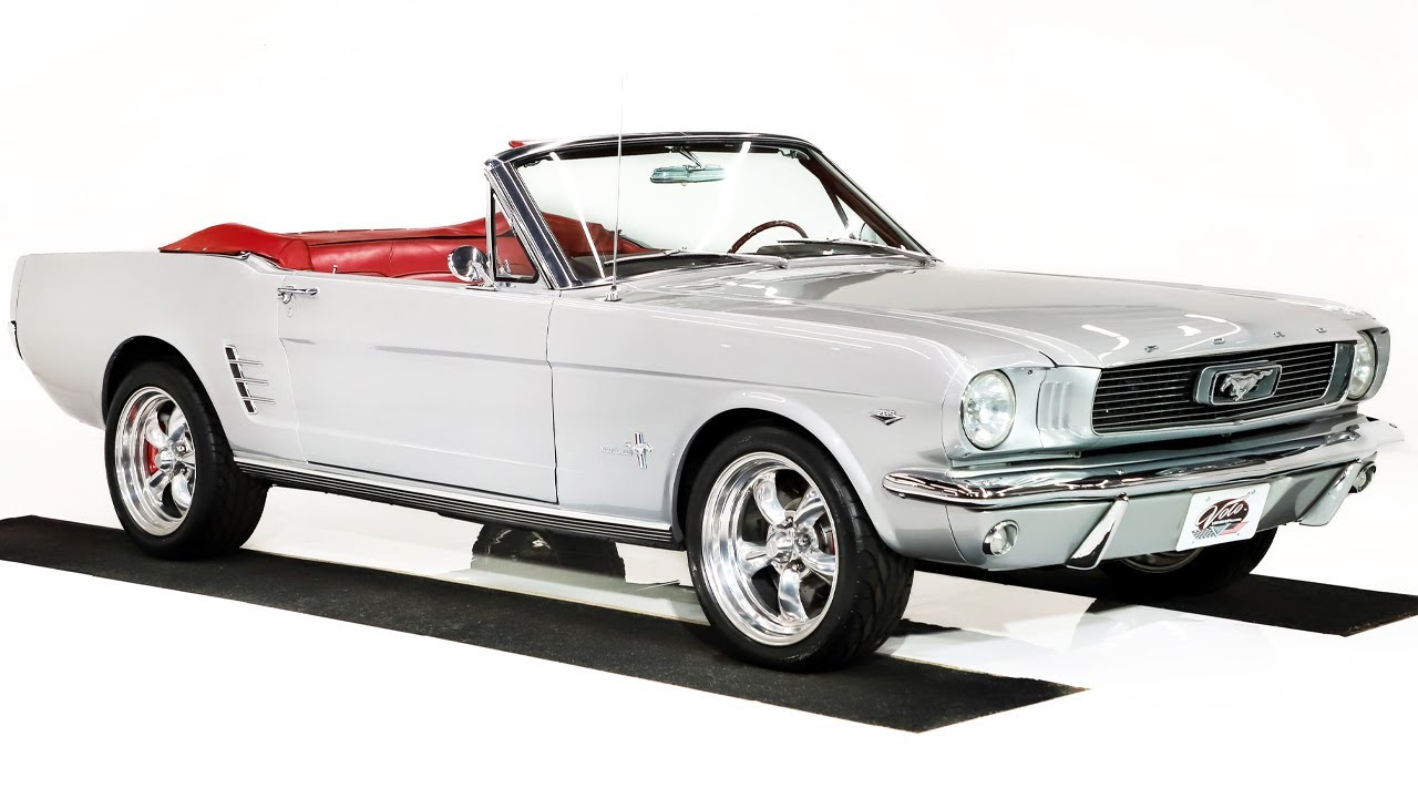 Ford Mustang 1966 года продаётся в Volo Auto Museum (V22049)