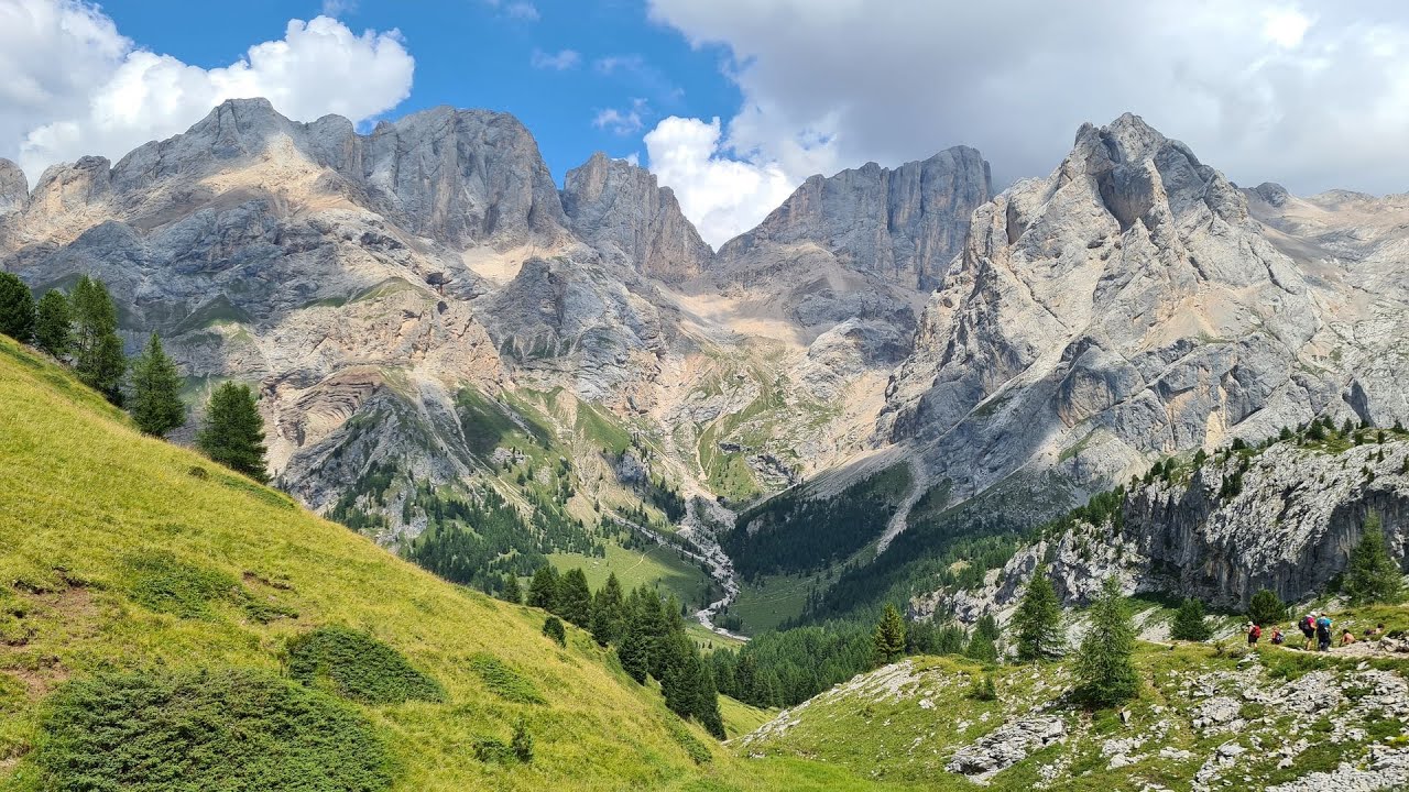 Val San Nicolò e Val Contrin da Alba di Canazei (TN)