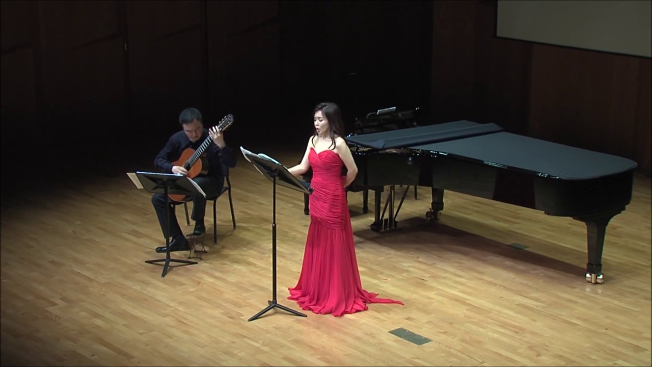 윤이상 - Gagok f&uuml;r Stimme, Gitarre und Schlagzeug 소프라노 정혜욱 Jeong hye wook
