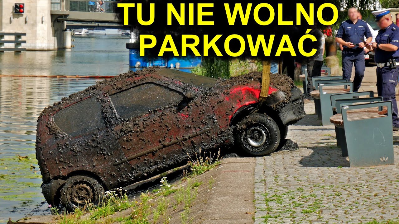 Wyławianie samochodów z rzeki Elbląg 2024