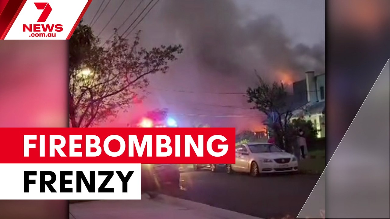 Волна поджогов в Мельбурне: семь нападений за три дня | 7NEWS