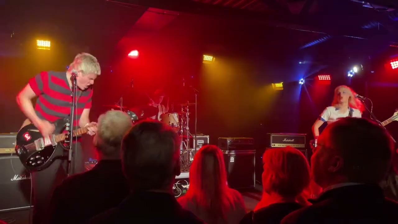 The Molotovs - Newsflash / Suffragette City live Kollektivet, Stockholm, Sweden, November 12, 2025. 