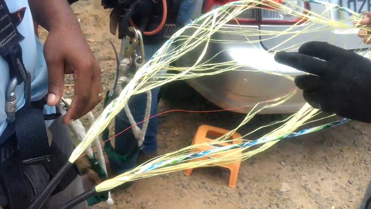 DECAPANDO CABO FIBRA &Oacute;PTICA - SANGRIA DE FIBRA &Oacute;PTICA