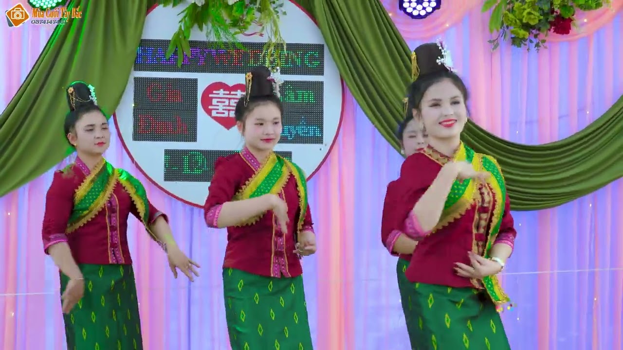 MÚA LÀO MỪNG NHÀ MỚI GIA ĐÌNH LÂM TUYỀN