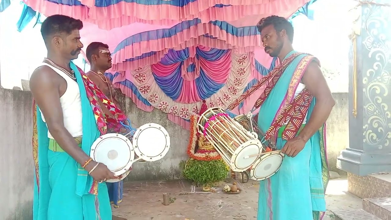 வீர பாஞ்சாலி பம்பை குழு எடப்பிறை செல்வம் 9751526025.9965135038.சுந்தர்.சிவன்.முருகன்.அம்மன்.பாடல்.