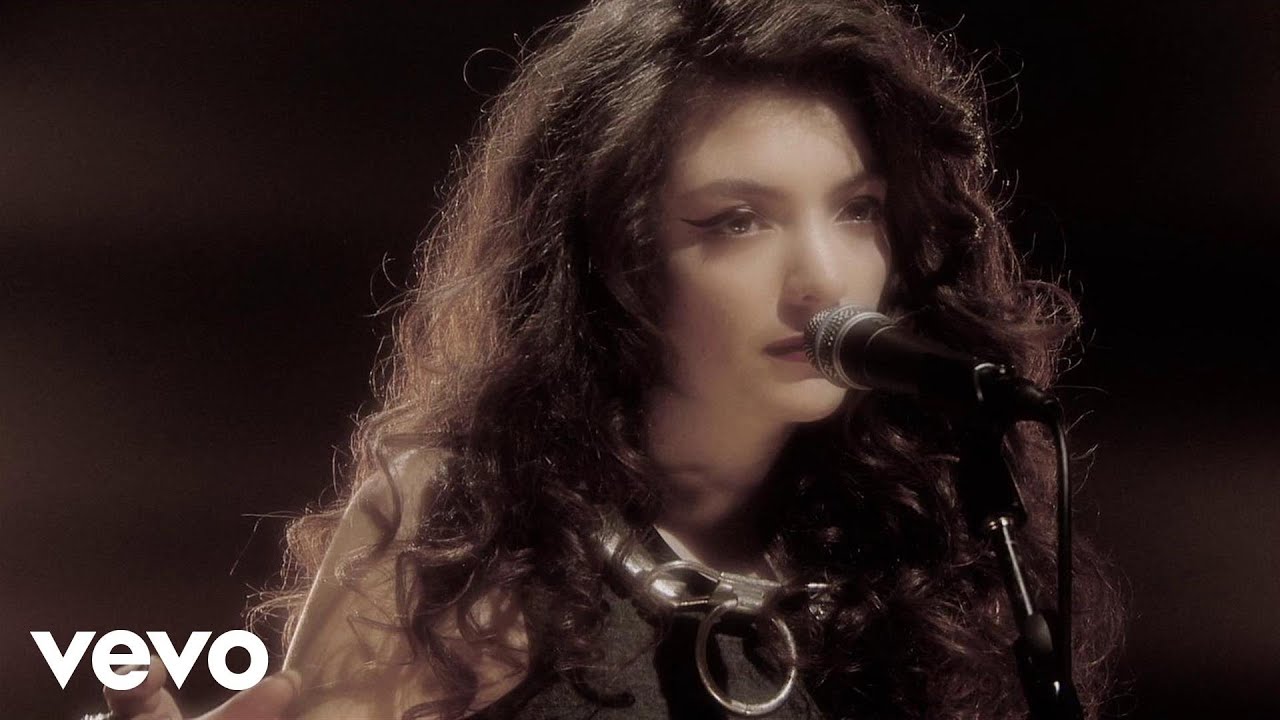 Lorde - Royals - Stripped (VEVO LIFT)