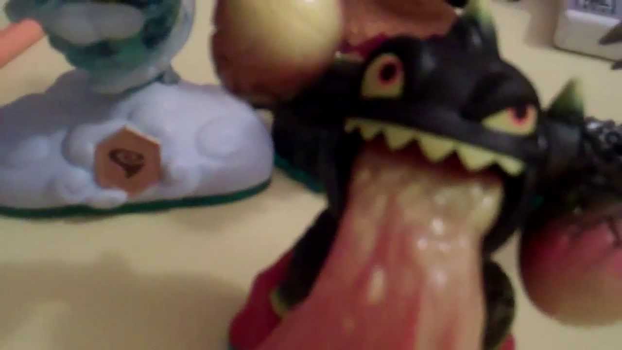 Superugly18 Unboxes Something: Skylander Swap Force 3ds/ Lightcore Hex
