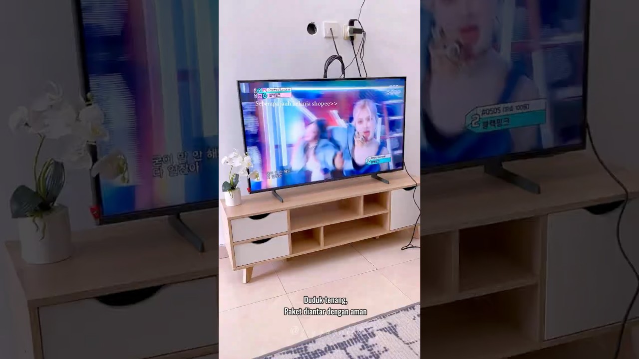 Televisi Samsung 43inch Layar QLED Resolusi 4K! Official Store. Voucher murah di deskripsi✅😍