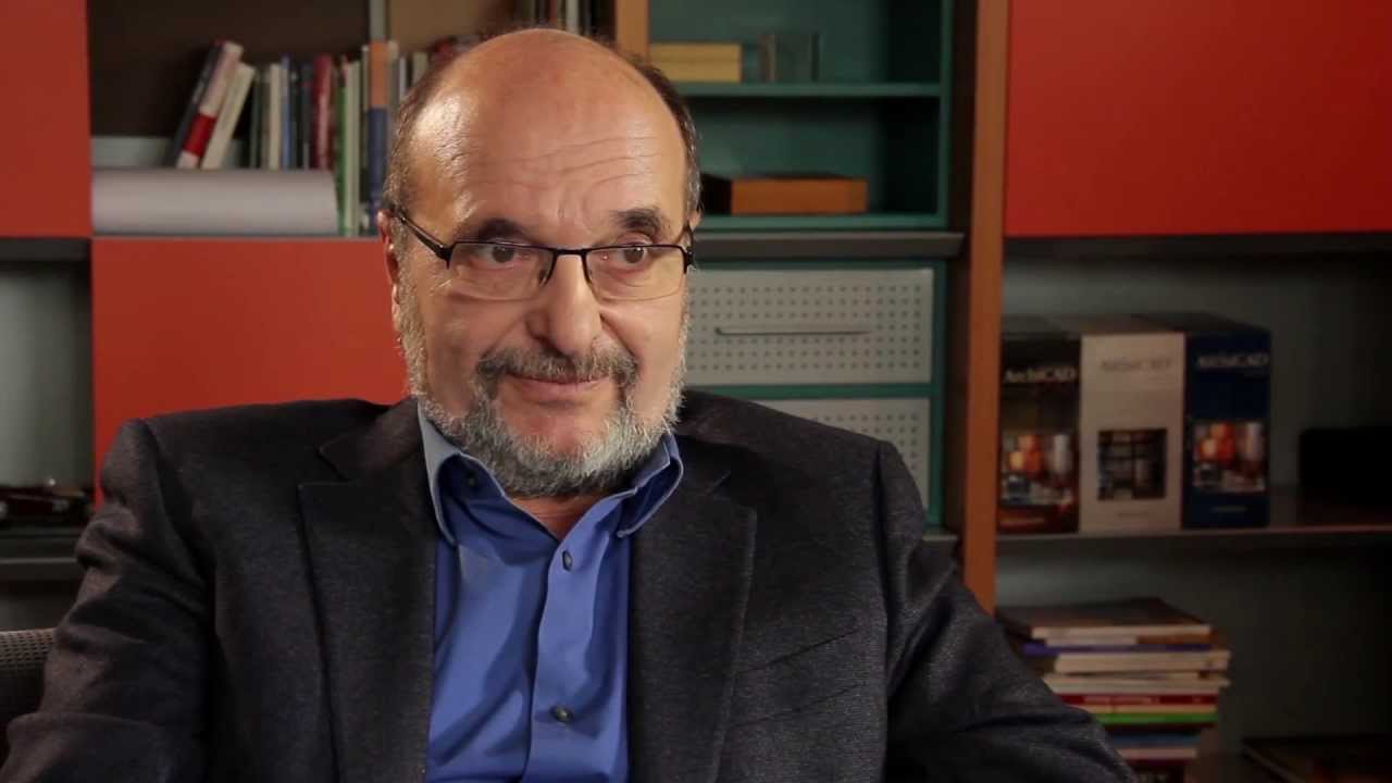 Boj&aacute;r G&aacute;bor is az ELTE-re j&aacute;rt