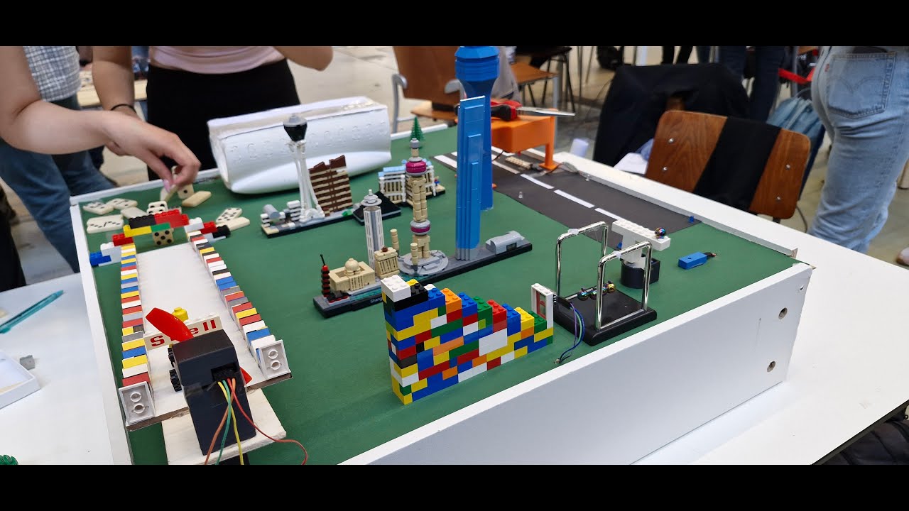 FLIGHT EMERGENCY Rube Gold Berg Machine | First year Aeronautical Engineering Project