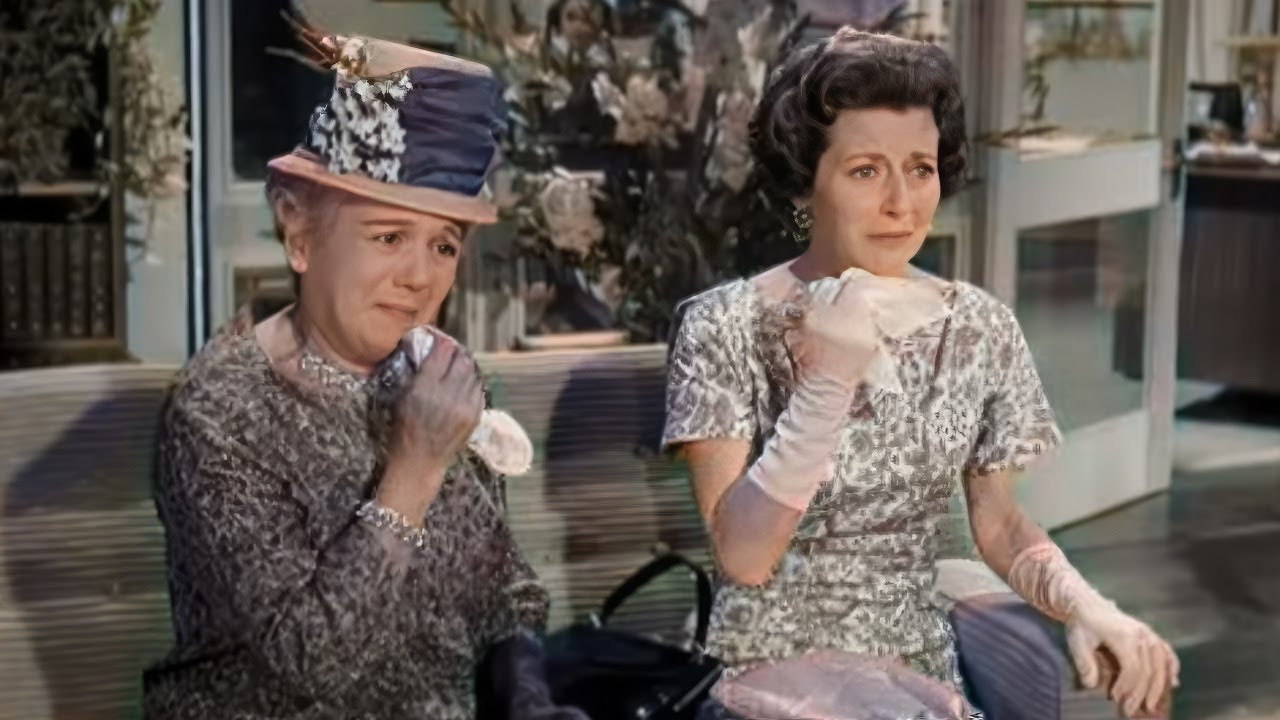 Раскрашенный фильм | 5 золотых часов 1951 | Эрни Ковач, Сид Чарисс, Джордж Сандерс