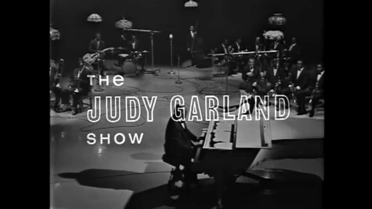 'I Hear Music', 'The Sweetest Sounds', & 'Strike Up The Band' - Judy Garland HQ & Count Basie