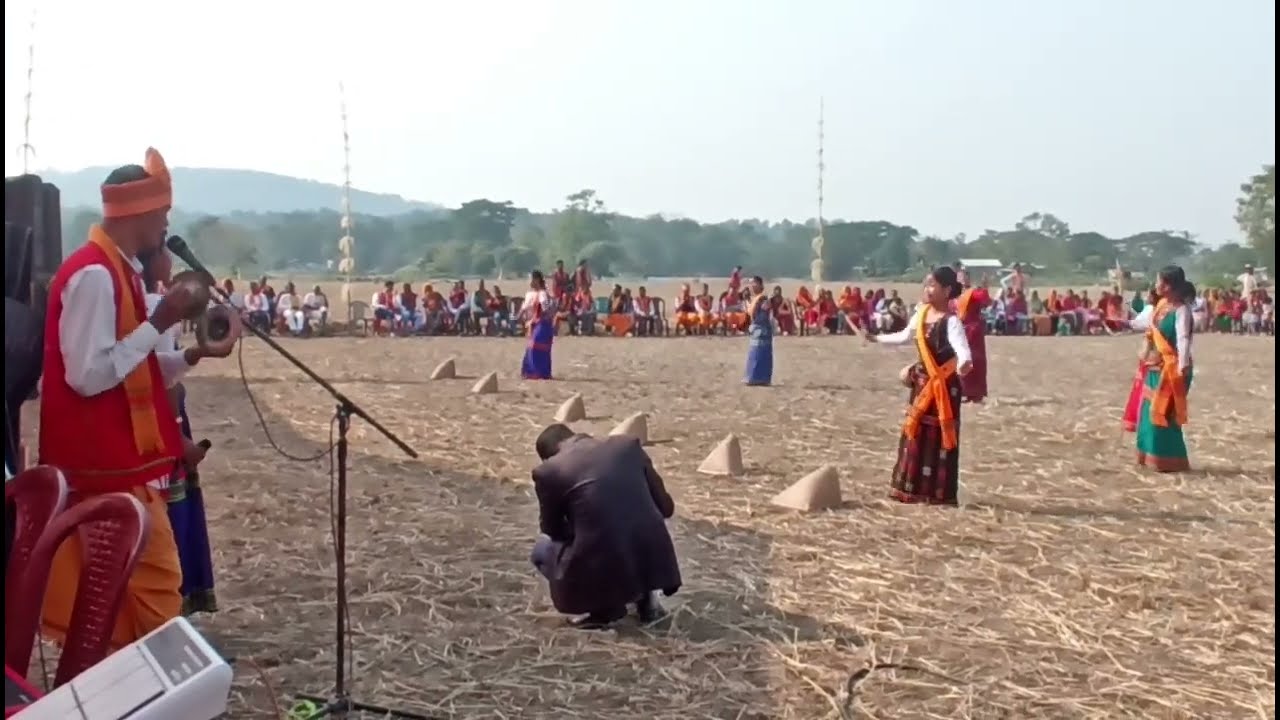 TIWA JAKOI DANCE...