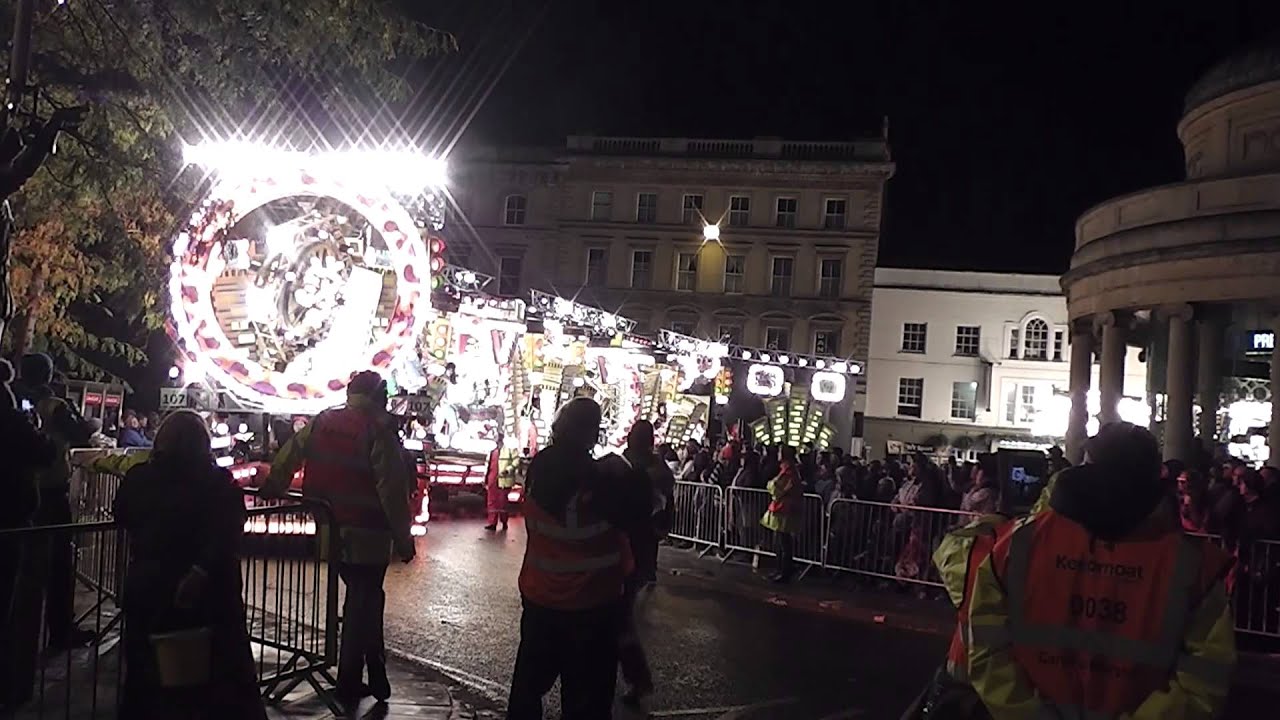 Harlequin Carnival Club at Bridgwater Carnival 2013