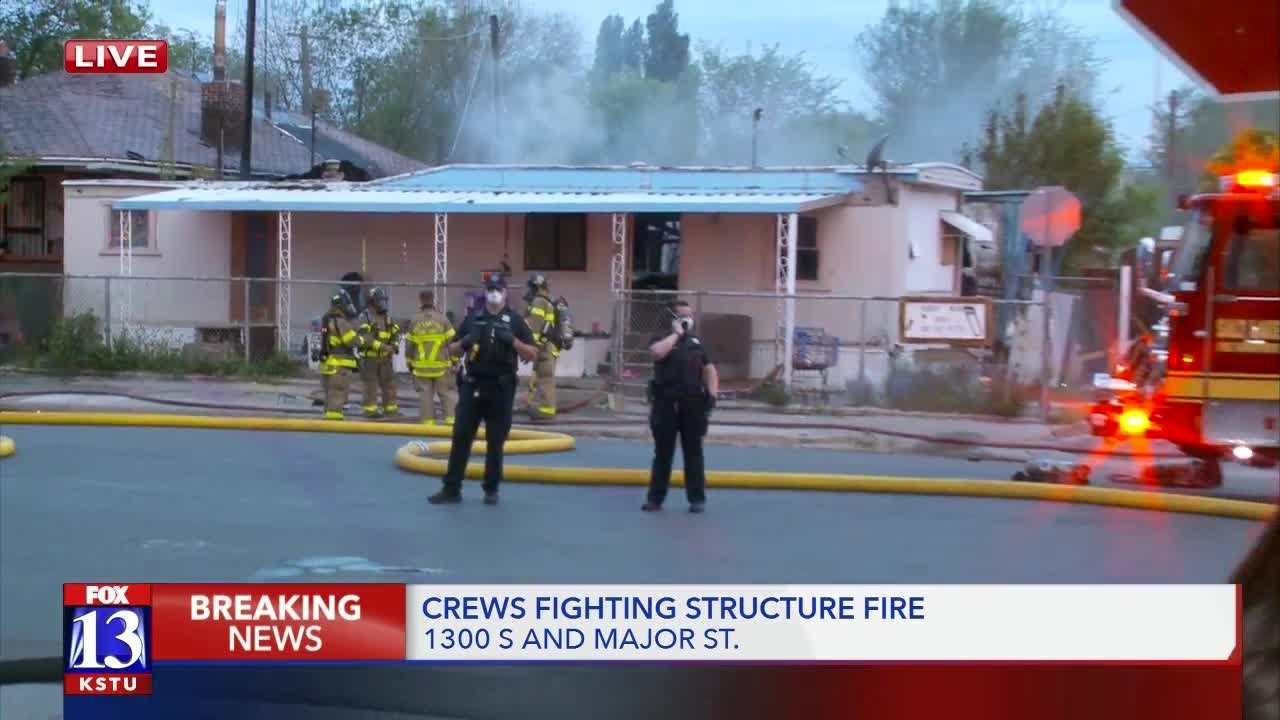 Three mobile homes catch fire in Salt Lake City