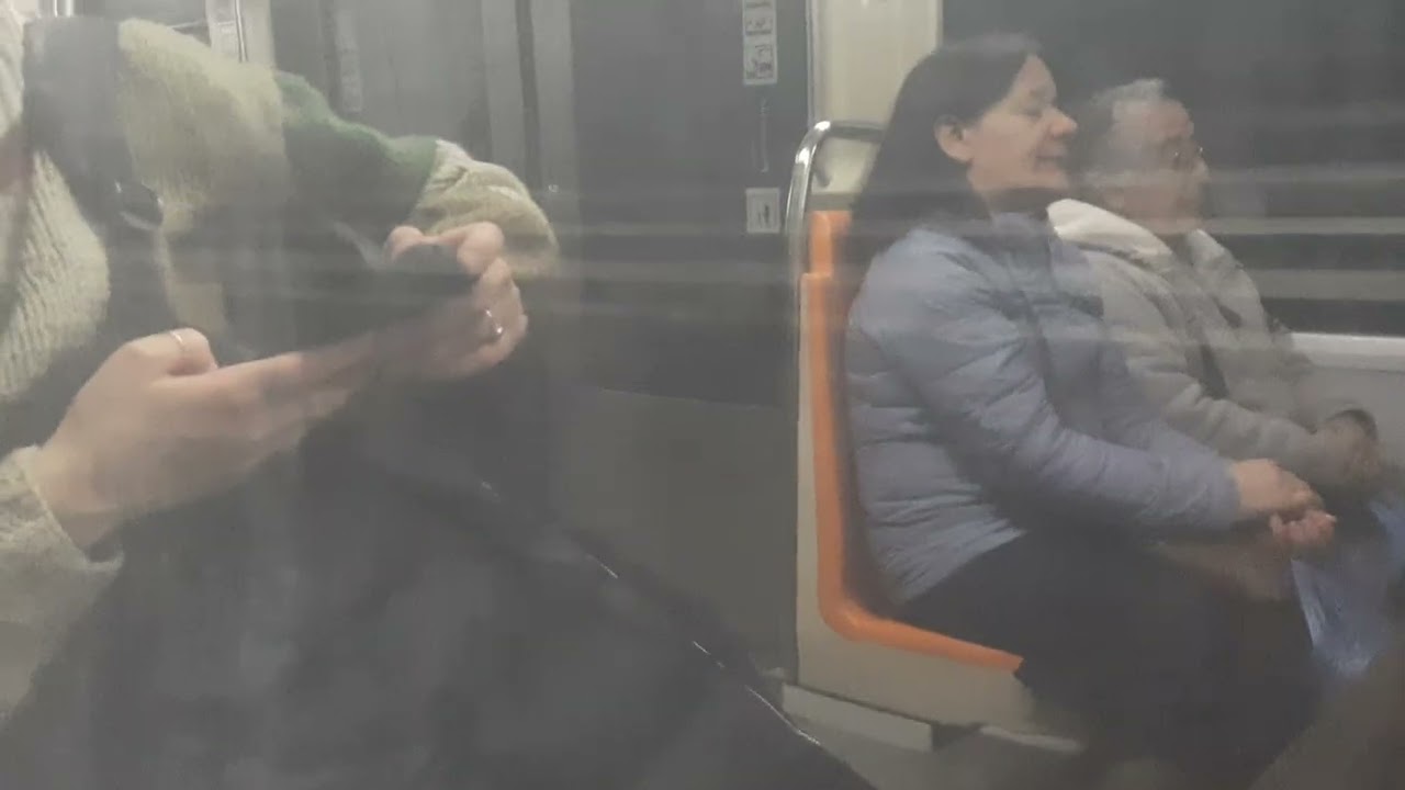 Interestacion entre los dominicos y escuela militar ns-93 2071 (mi nave) metro de Santiago línea 1