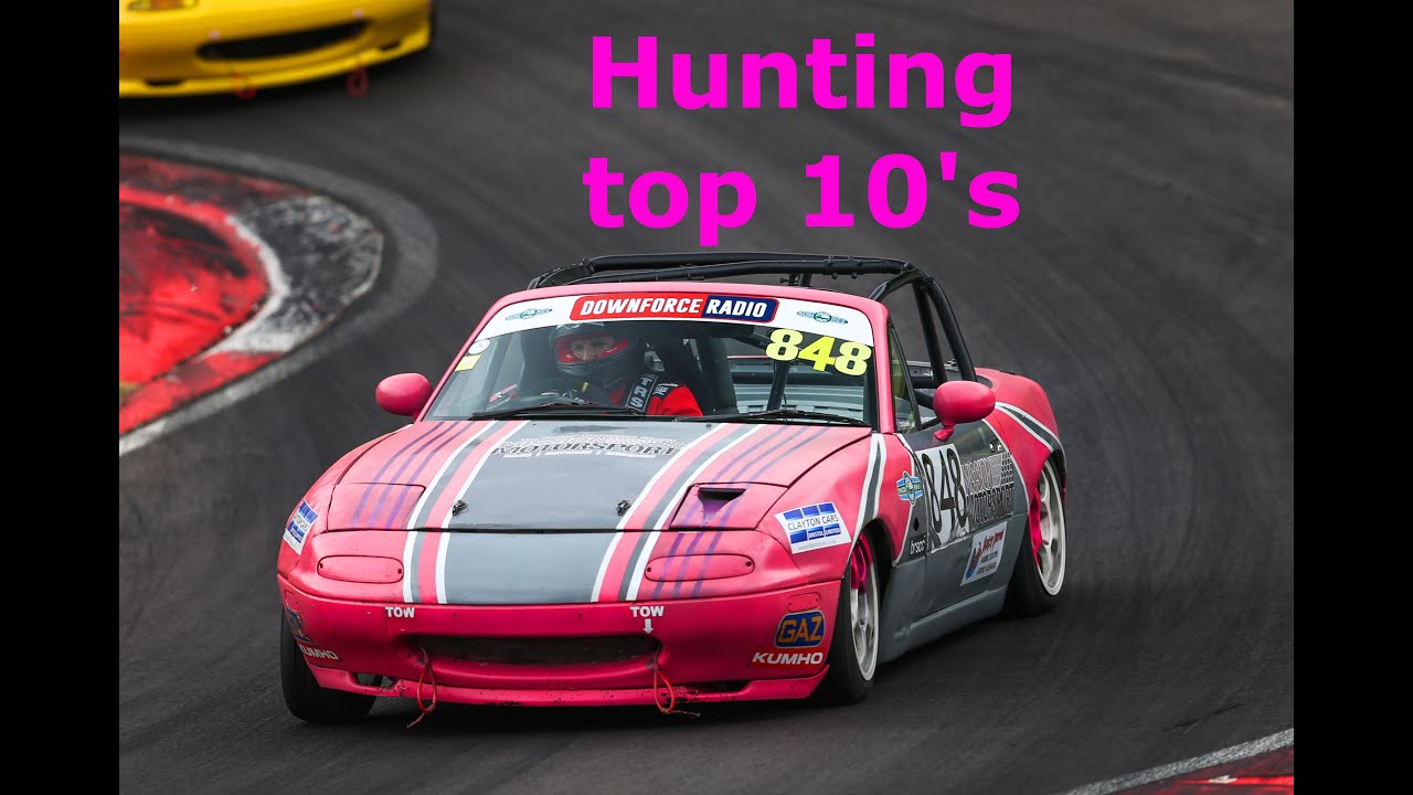 BRSCC MX5 Clubman Cadwell Race 2