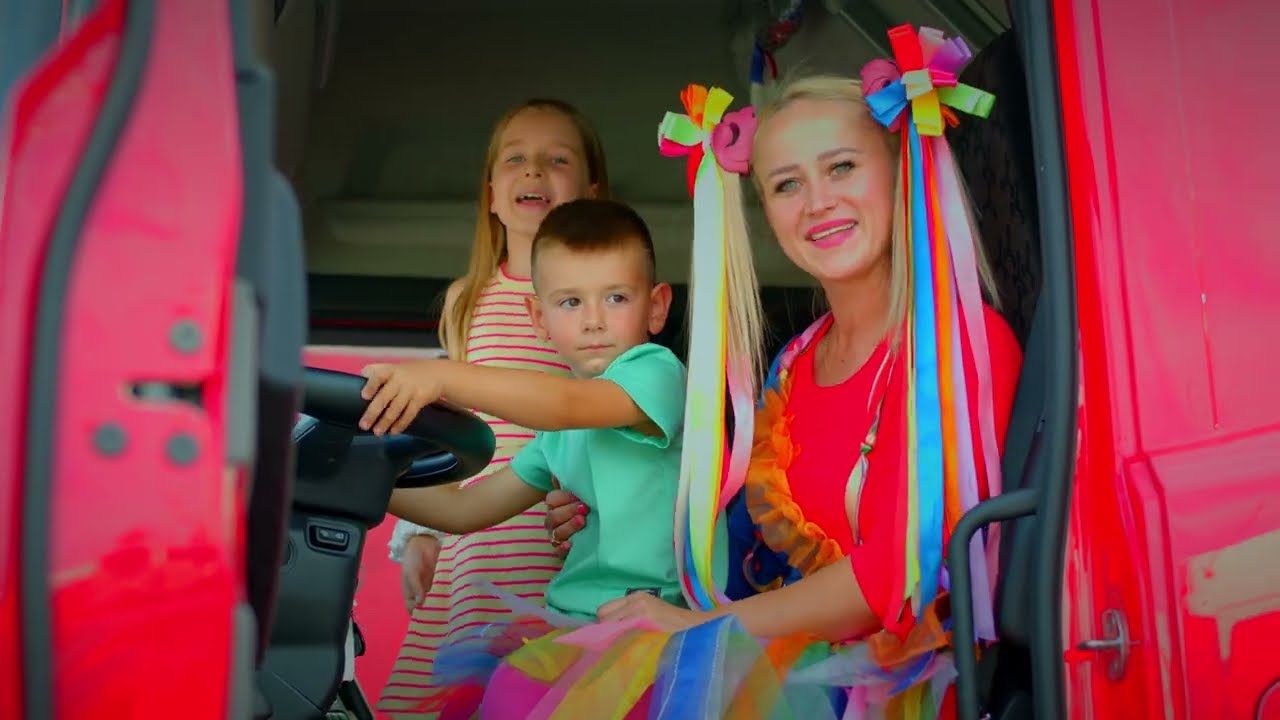 SIMSALALA - Kami&oacute;n (Ofici&aacute;lny klip)