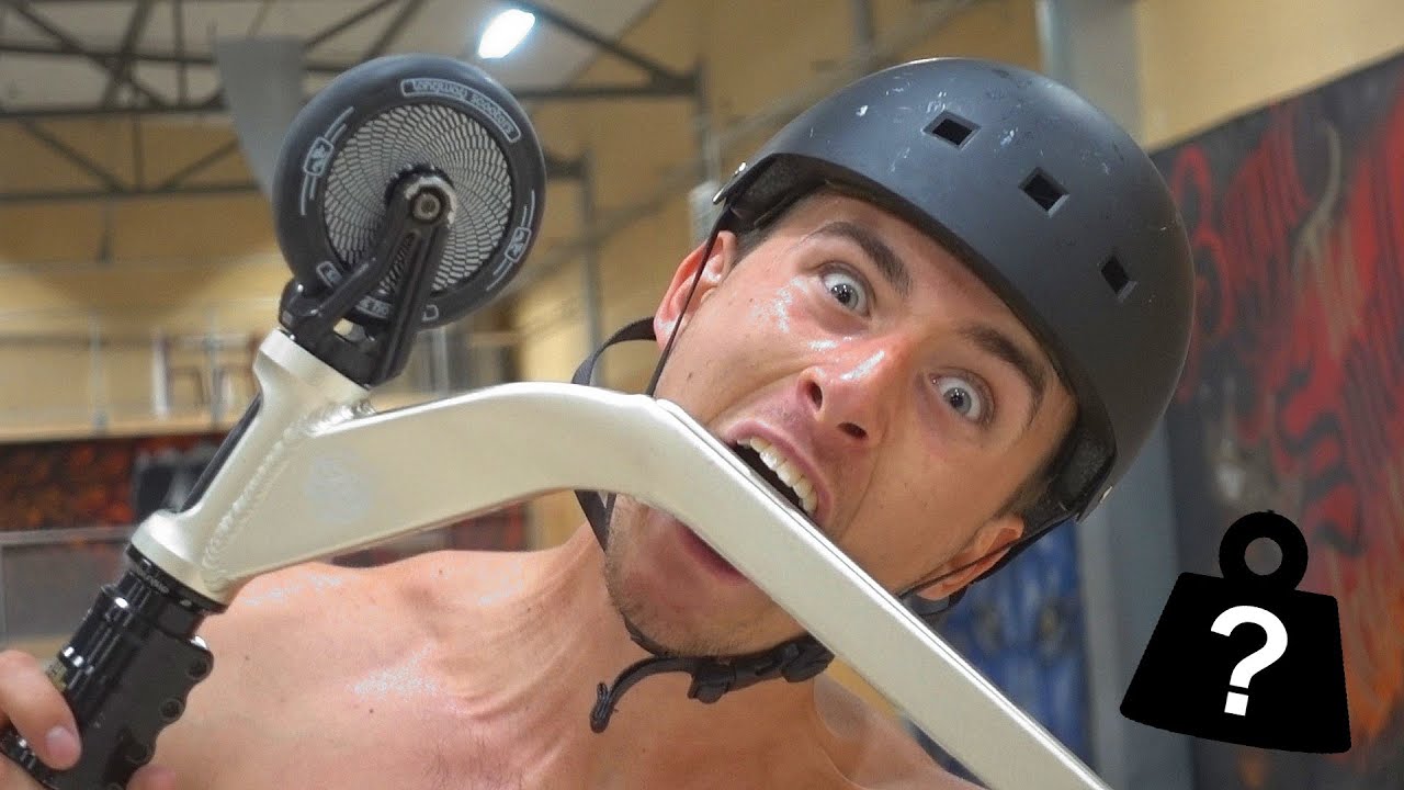 TESTAR SVERIGES LÄTTASTE KICKBIKE!