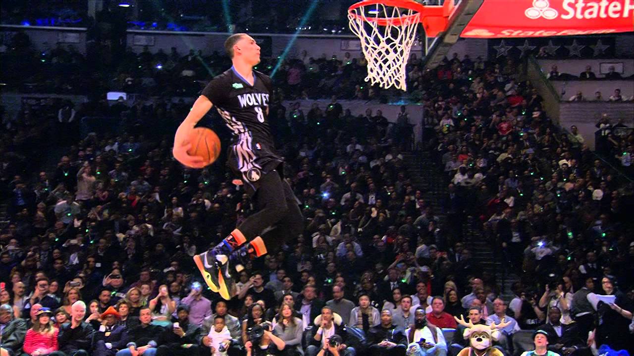 Zach LaVine Goes Behind His Back: 2015 Sprite Slam-Dunk Contest