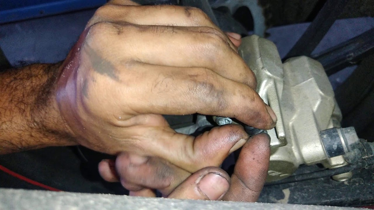 Maneira  correta de trocar pastilhas de moto abs