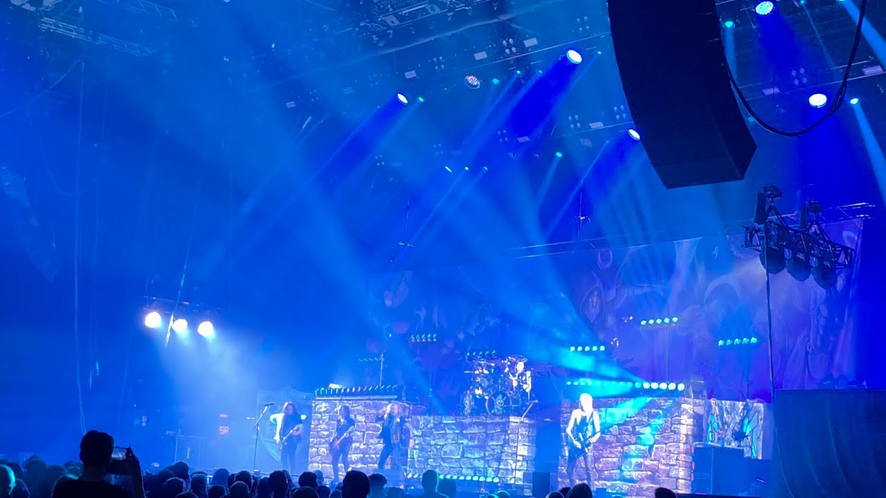 Hammerfall - Hail To The King live at Hovet, Stockholm, Sweden. 21/2/26