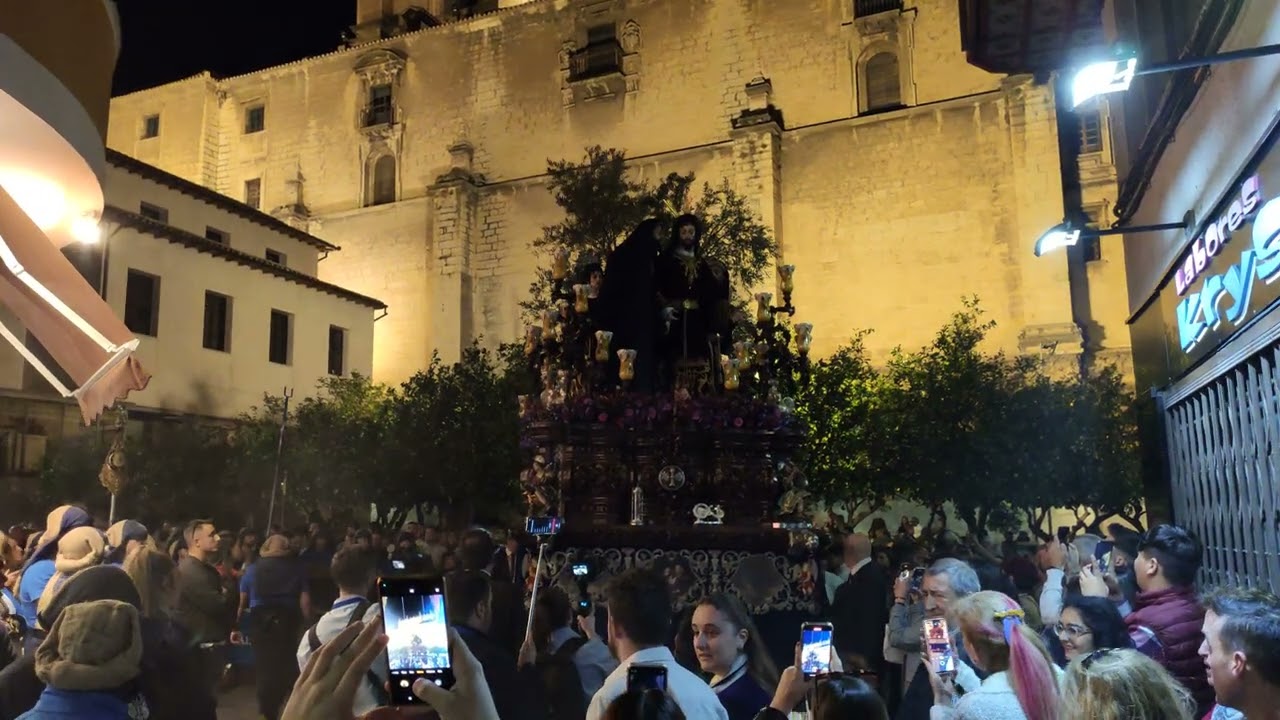 Cristo del Amor en su Prendimiento, revirá de calle Ramón y Cajal a calle Hurtado