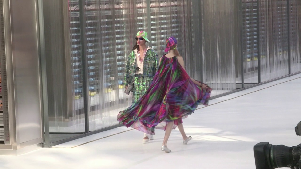 Chanel Fashion Show Ready to Wear SS17
