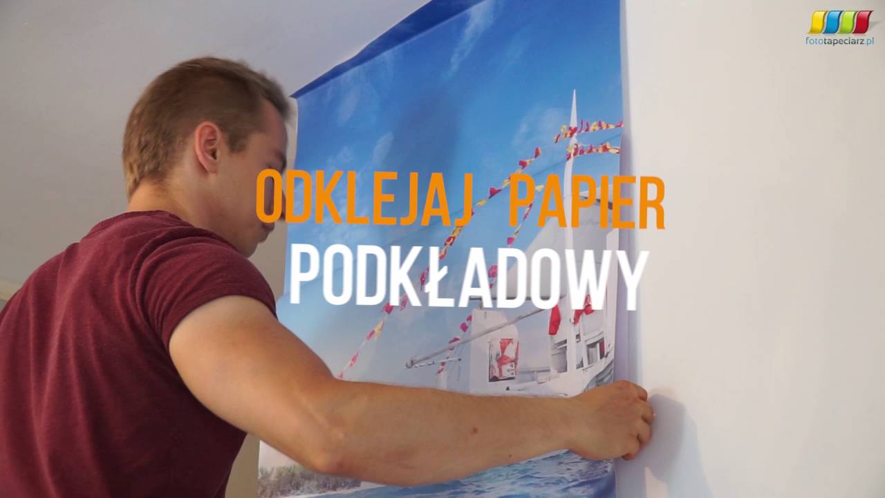 Jak przykleić fototapetę samoprzylepną na ścianę