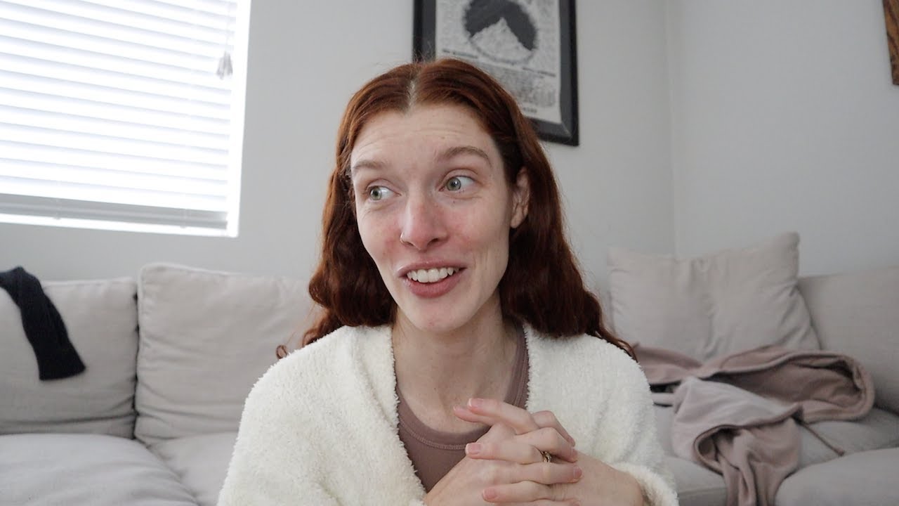 Q&A: we bought a house, wedding updates, podcast & more (vlogmas day 6)