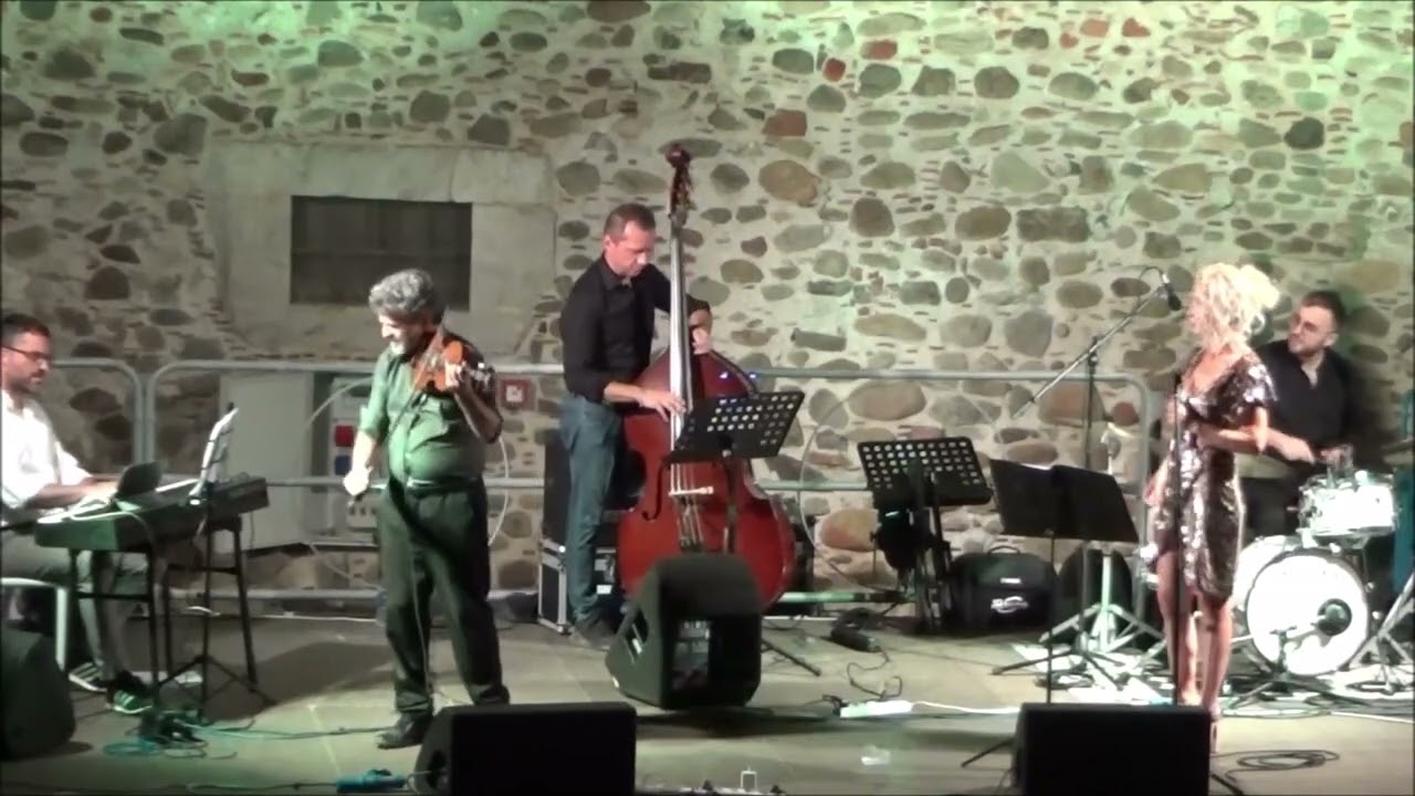 It’s not easy being green - Loredana Melodia